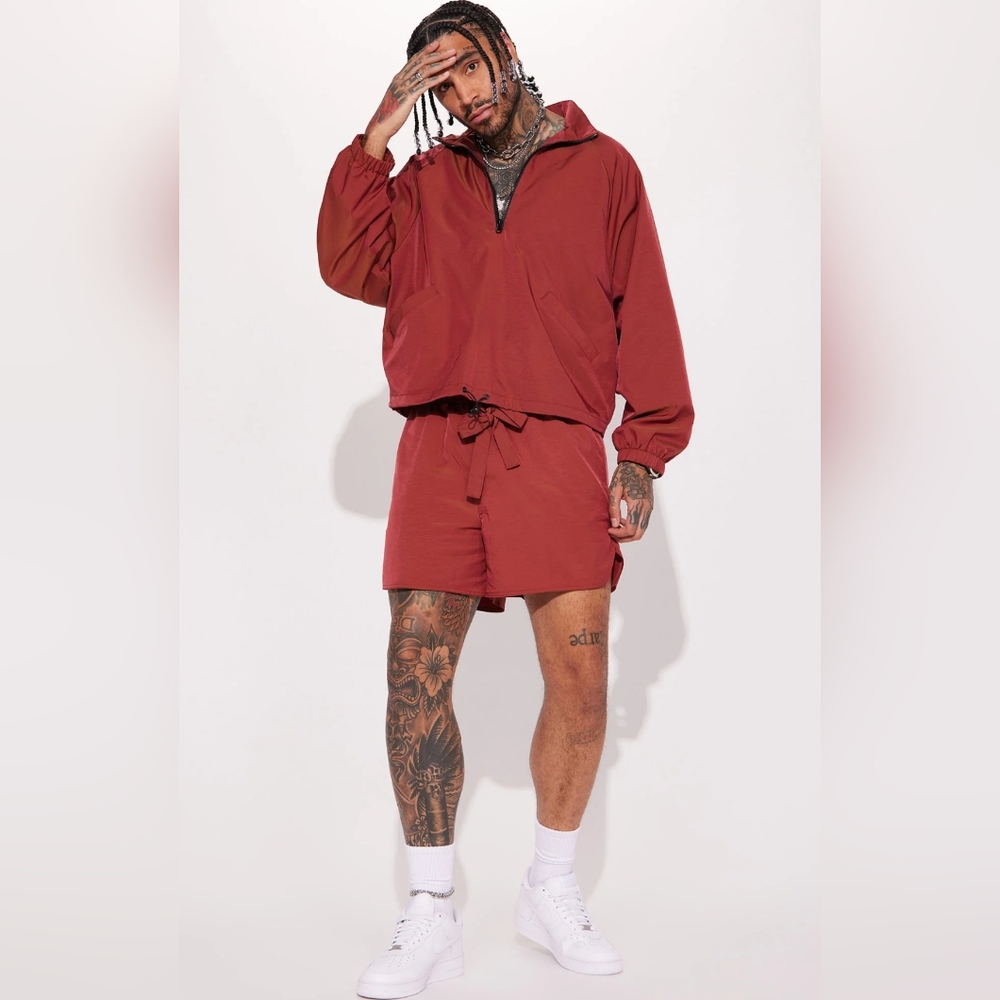 NEW✨Nova Men  Stormy Indescent Nylon Anorak brown Set, Medium Jacket,shorts( S)